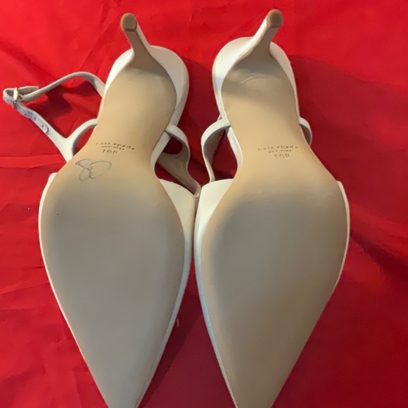 Kate Spade New York Buckle Up Satin Slingback Pumps - Size 10 - Picture 7 of 9